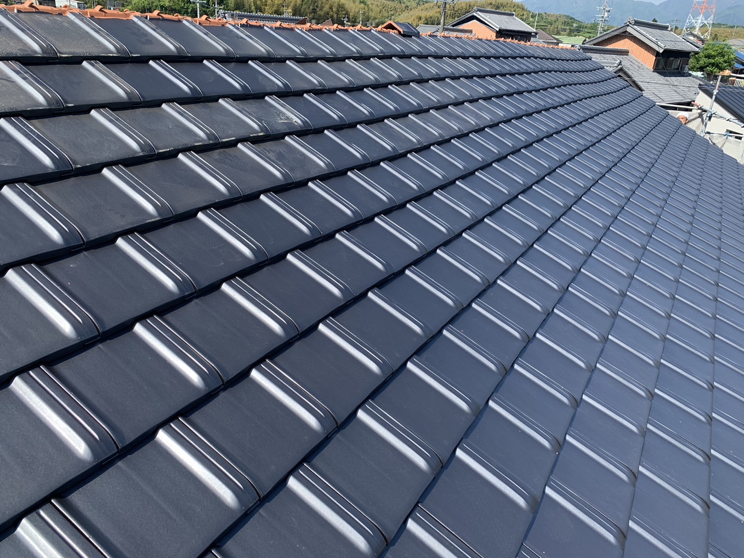 瓦葺き完了後の屋根