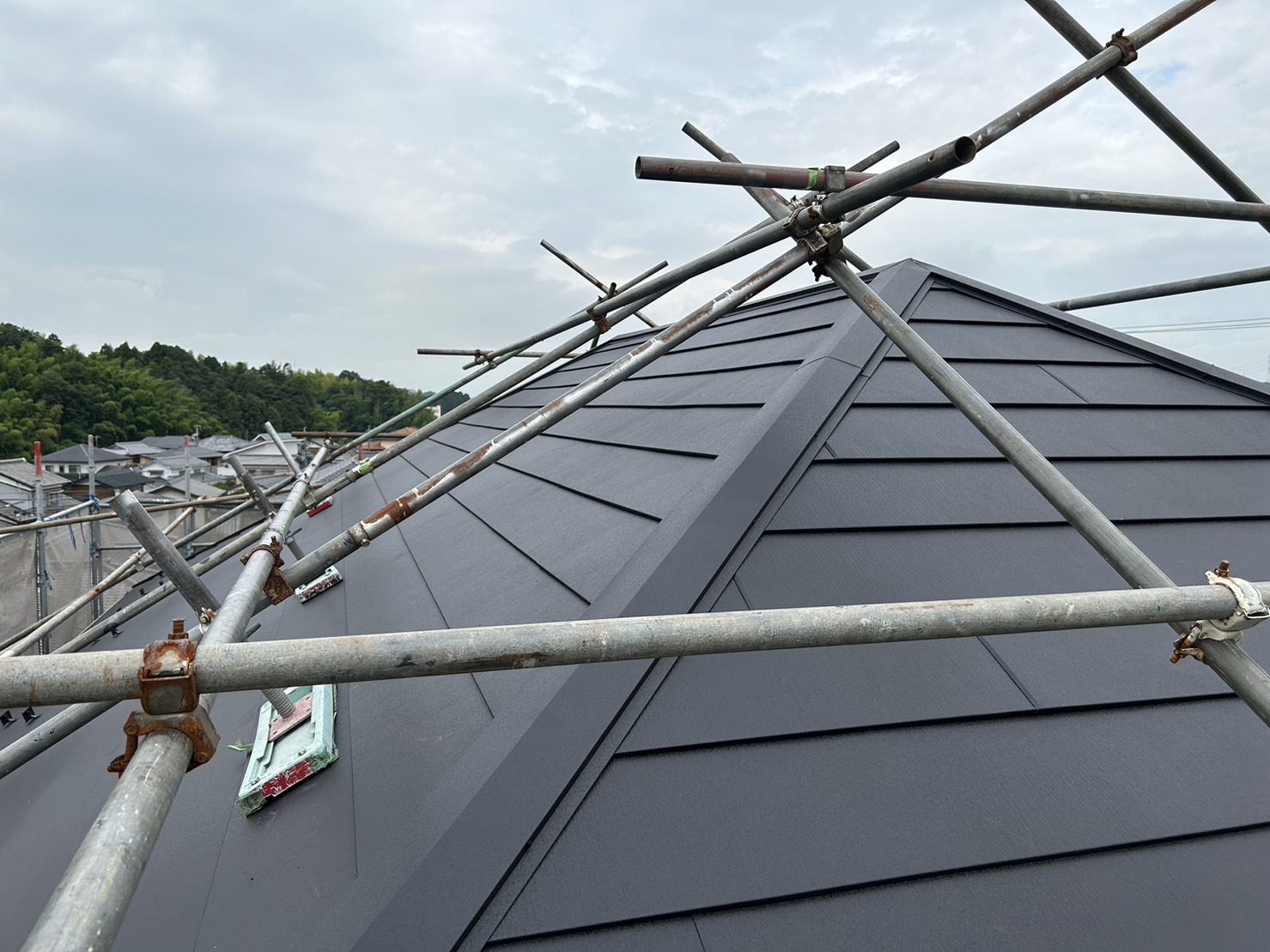 棟板金・雪止め設置