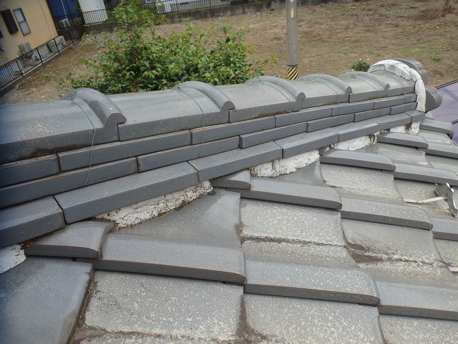 名古屋市守山区にて雨樋破損と瓦屋根の現地調査に伺いました