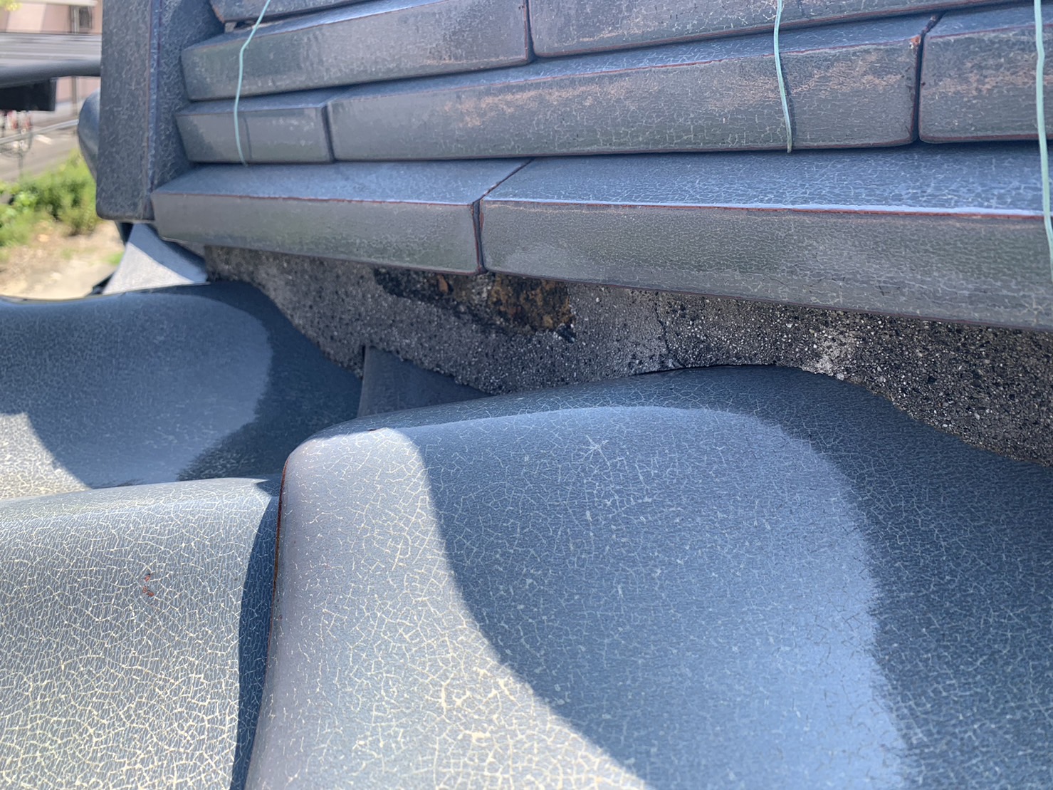 屋根瓦の漆喰の状況