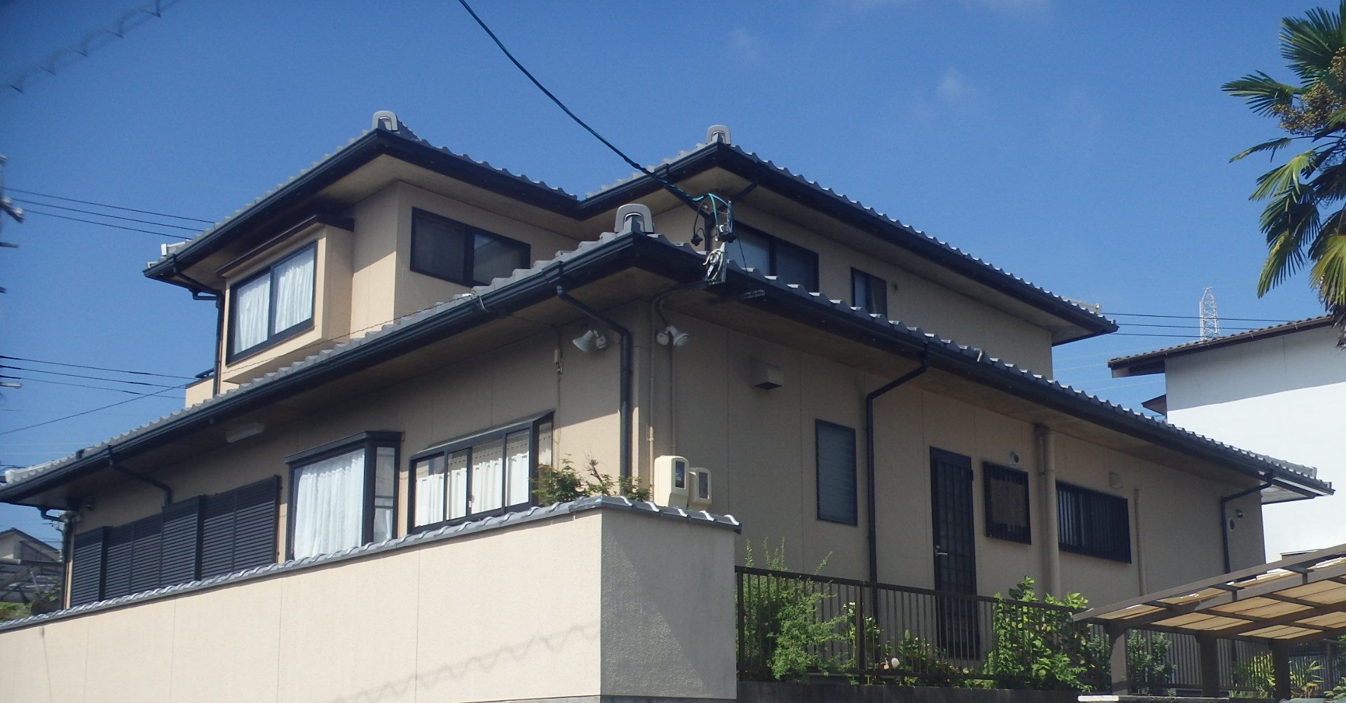 瀬戸市｜雨樋（這樋）の破損と瓦屋根の漆喰劣化を現地調査で確認しました