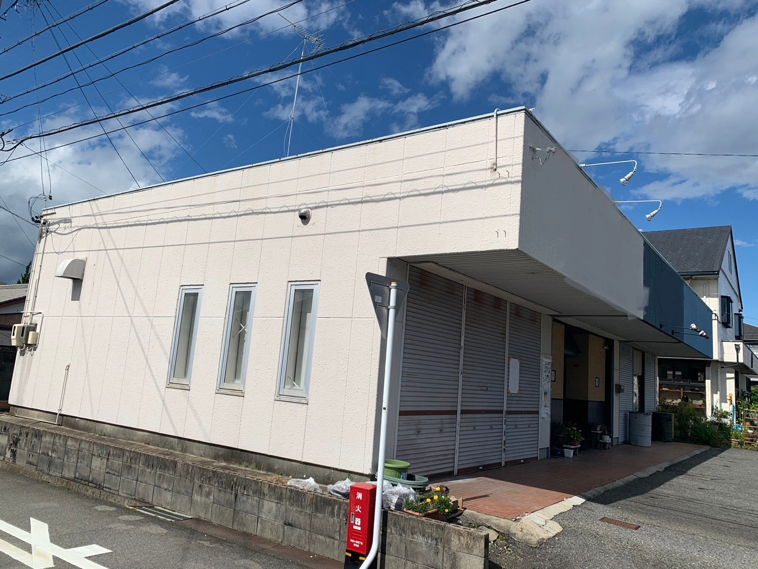 名古屋市守山区｜折板屋根の雨漏り原因と屋根塗装による修理方法
