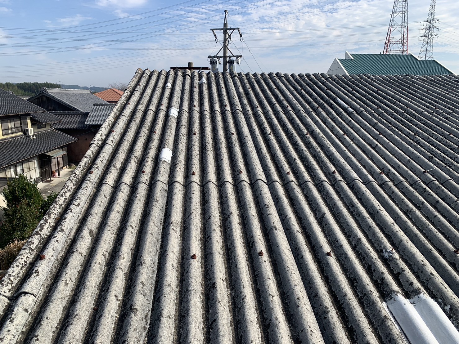 倉庫のスレート屋根