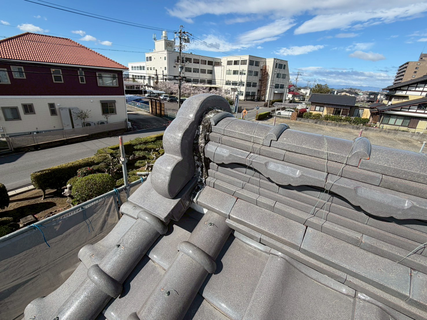春日井市の瓦屋根における漆喰劣化の様子