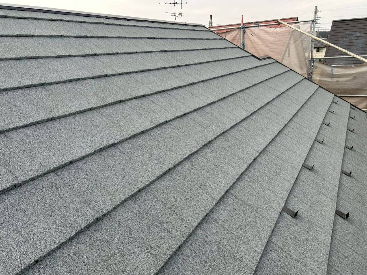 春日井市でのエコグラニー葺き替え完工写真