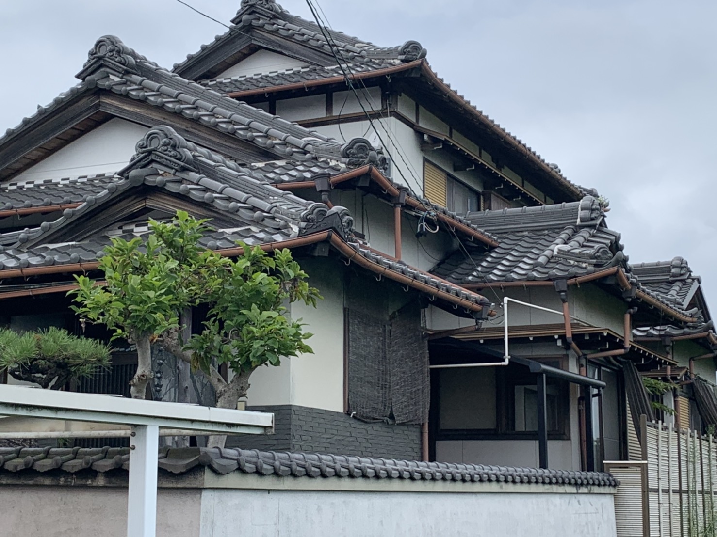 北名古屋市の皆さまへ瓦屋根の雨漏り現地調査無料点検を行いました