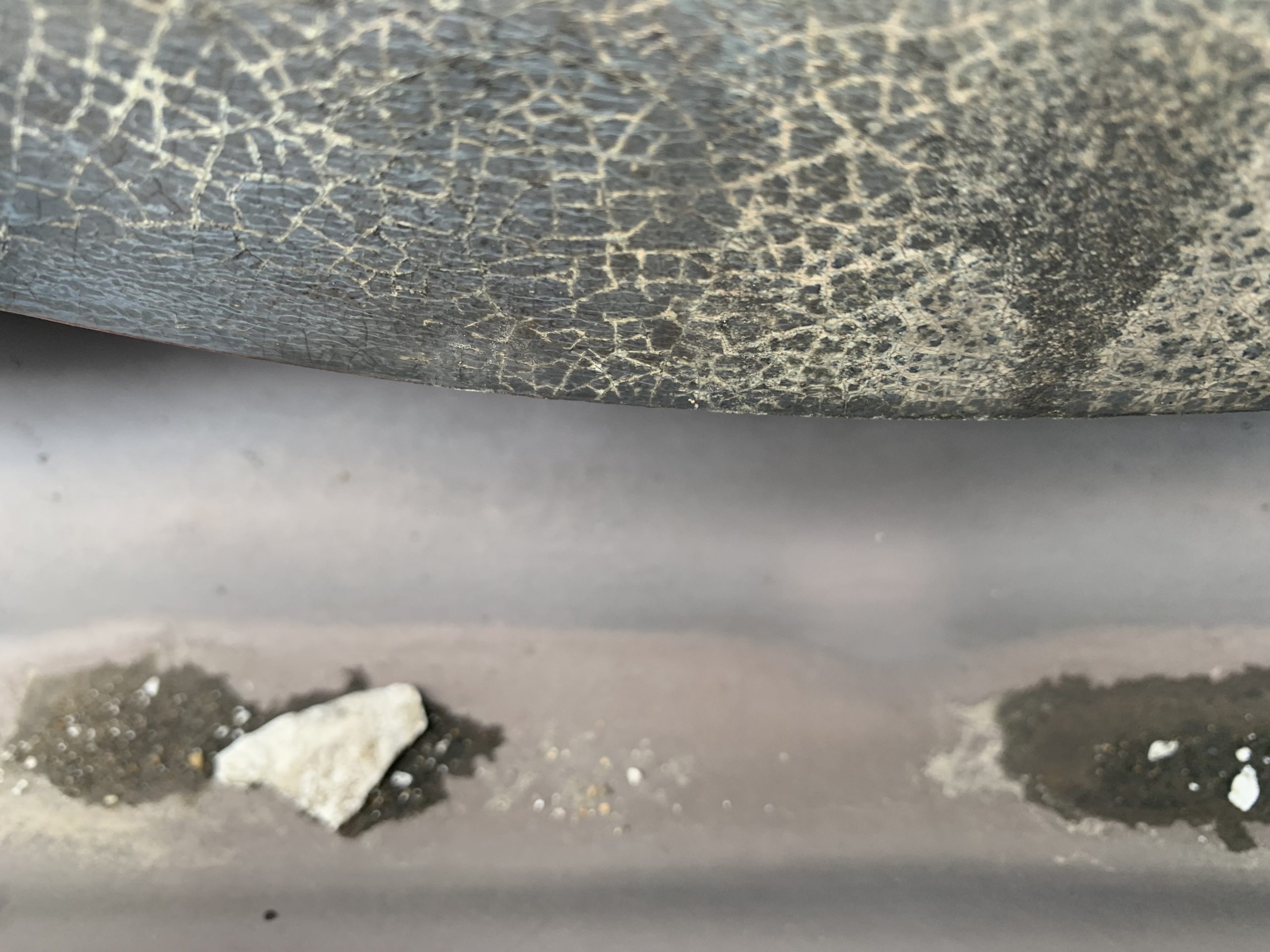 漆喰の中まで雨水が浸透