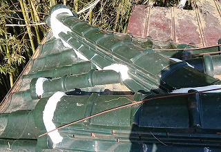 瓦ズレ棟の歪みで棟積み直し工事