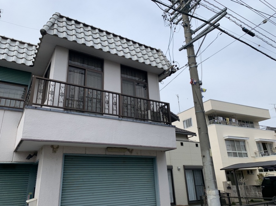 春日井市の皆さまへ|陸屋根シート防水からの雨漏り調査