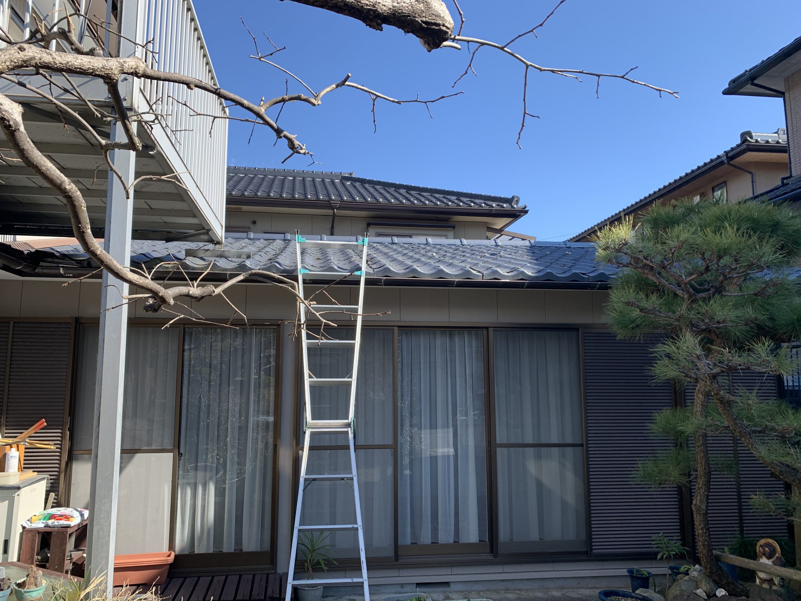 尾張旭市｜劣化したセキスイかわらUの無料点検を実施