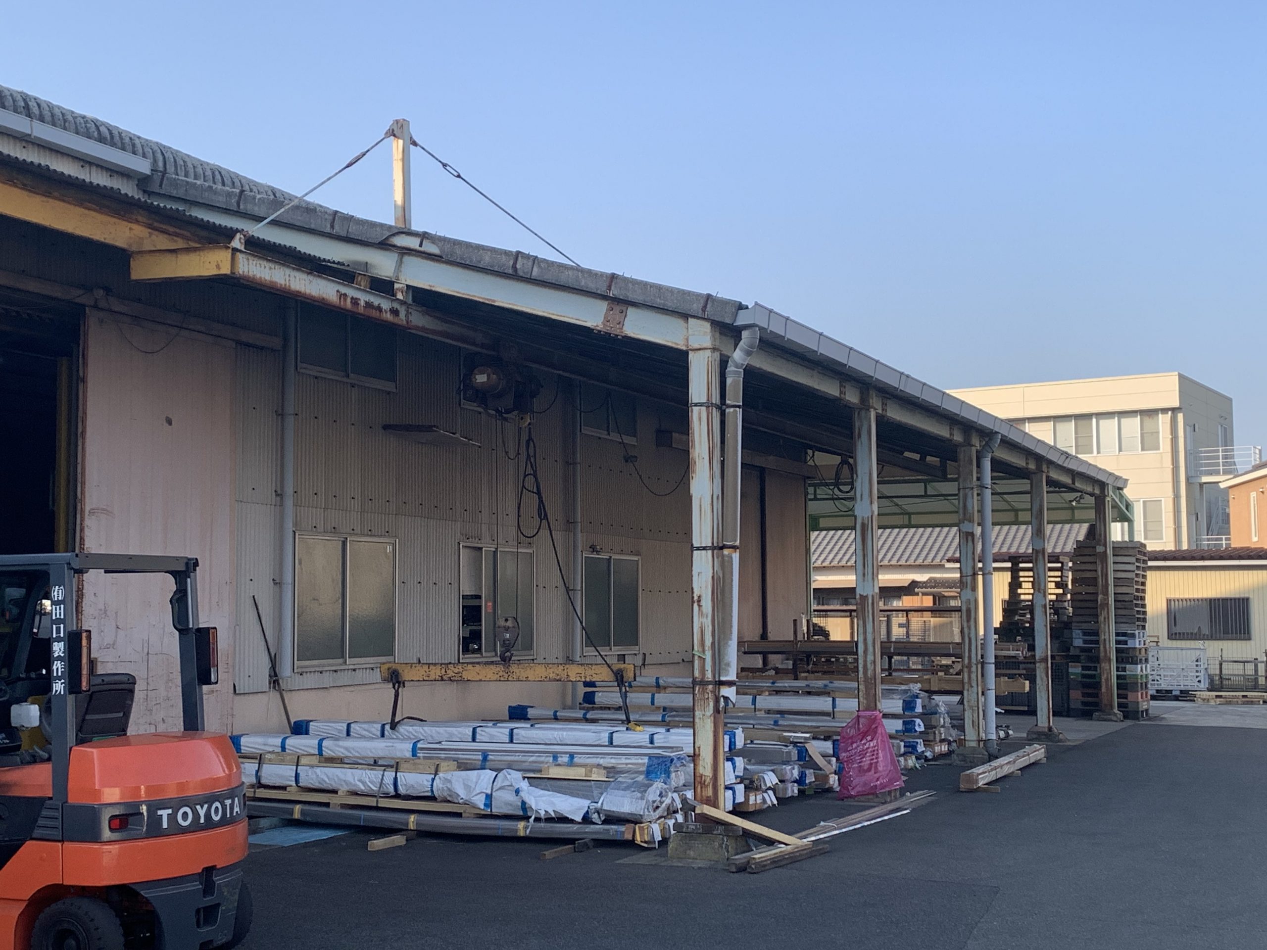 春日井市｜倉庫の錆びついた鉄骨塗装の現地調査レポート