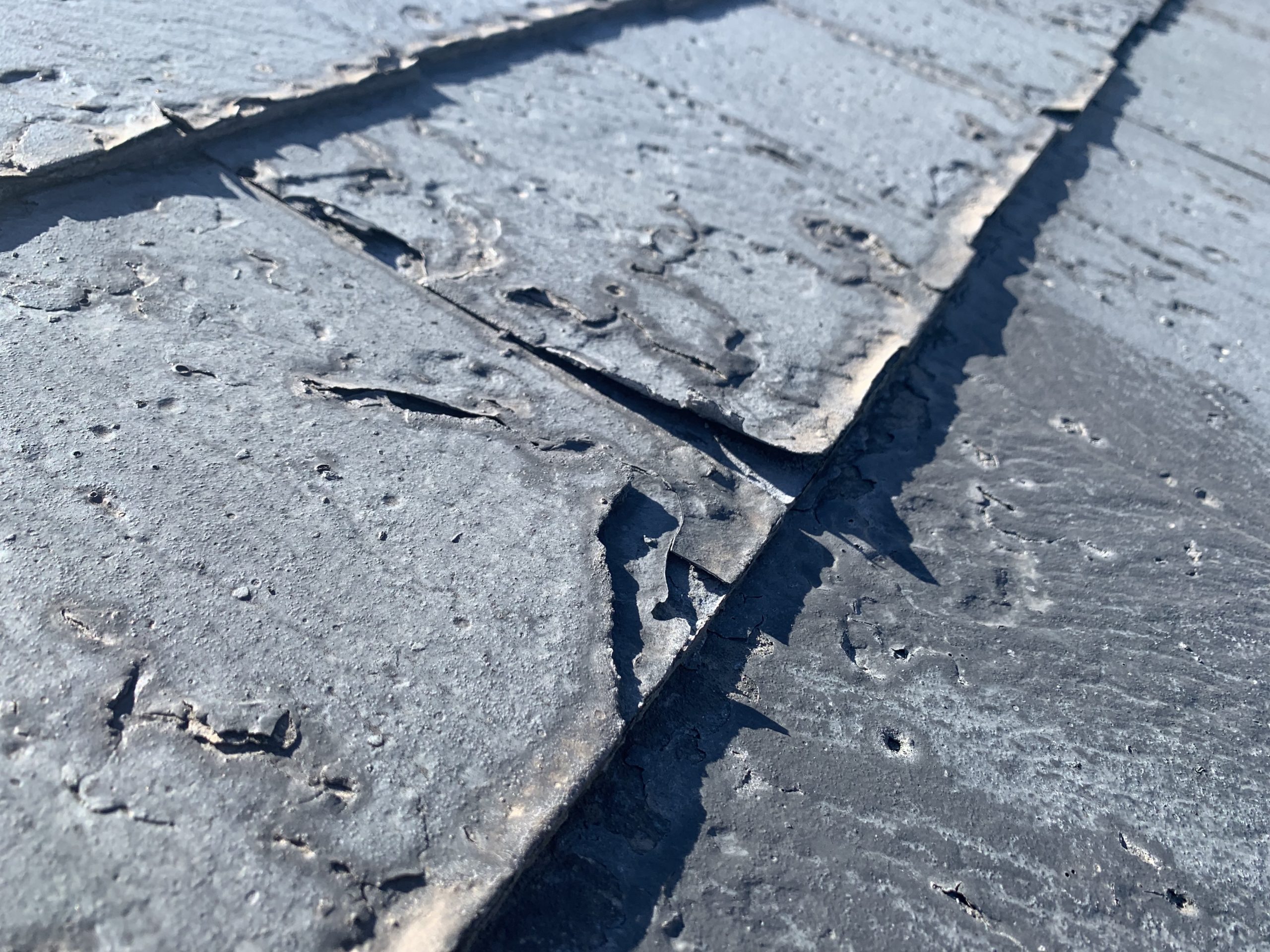 パミールの層間剥離アップ写真