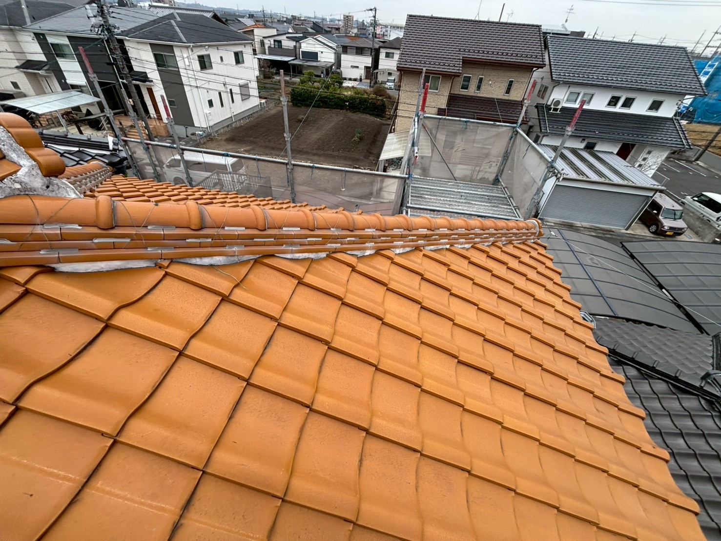 春日井市雨漏りした棟瓦