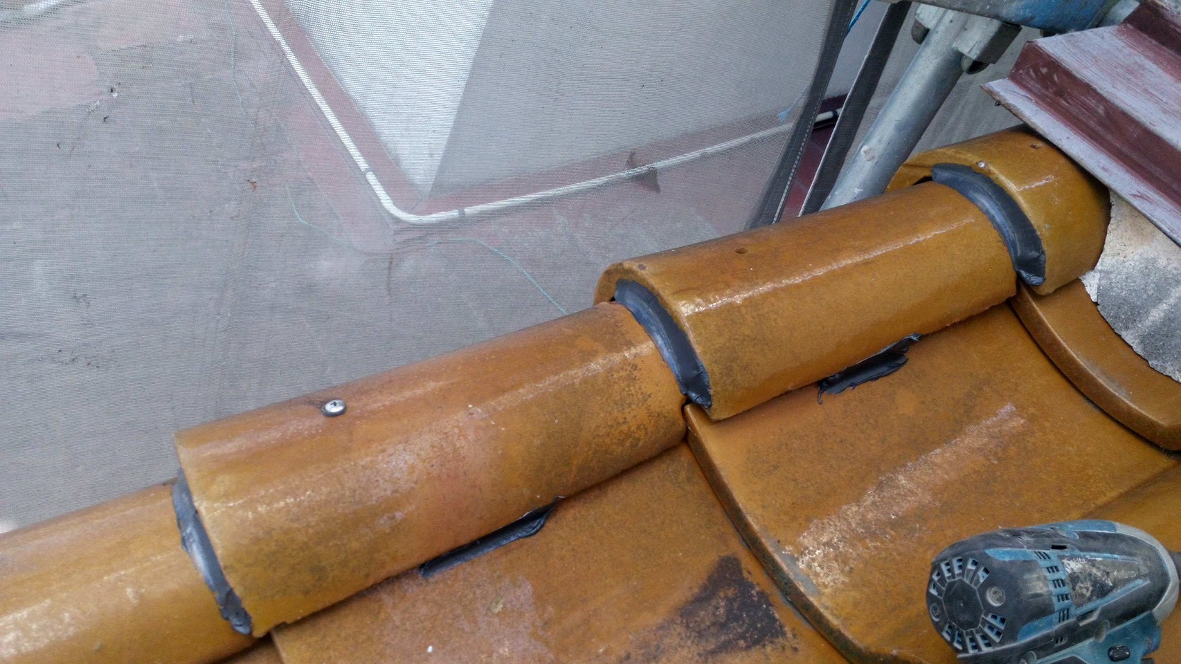 瀬戸市台風被害　瓦修理