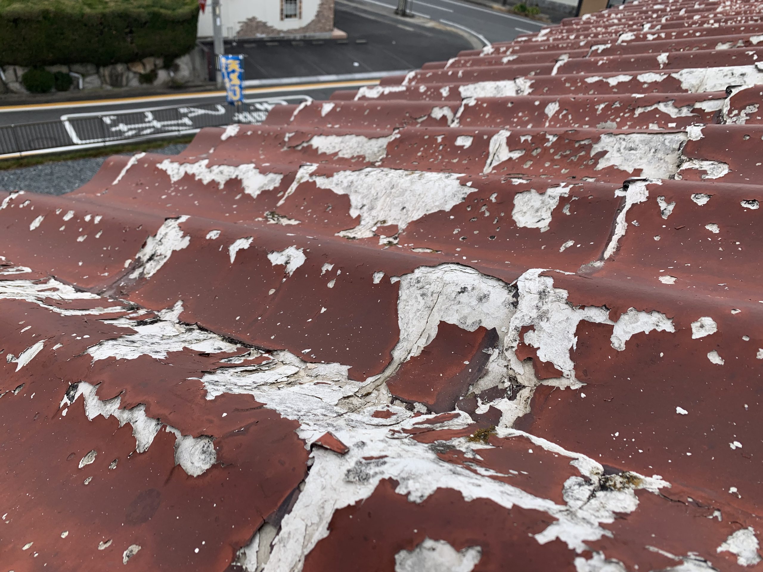 屋根全体が劣化し