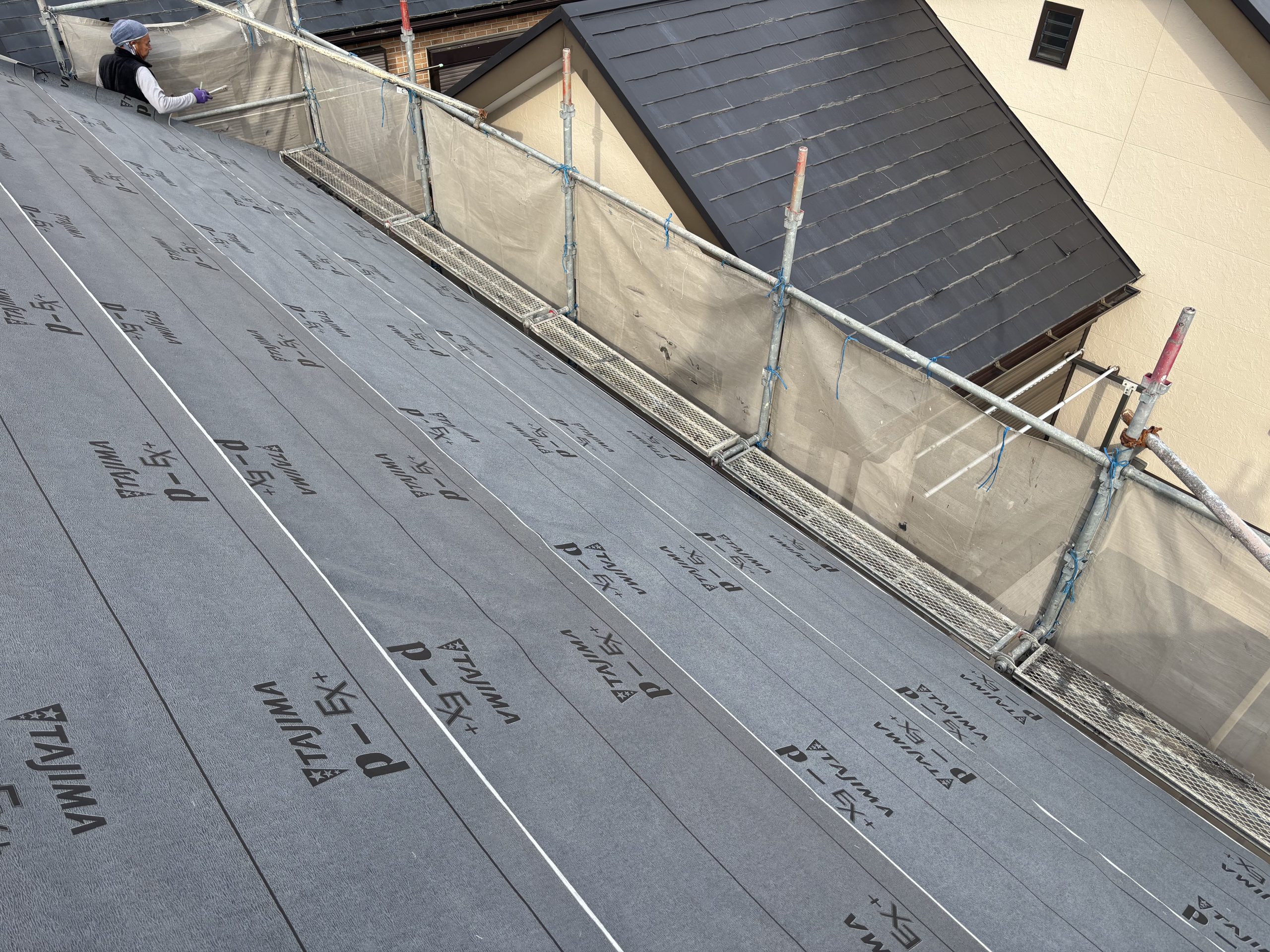 春日井市パミール屋根葺き替え