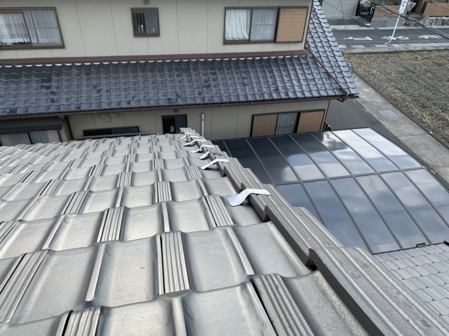 瓦屋根応急処置写真