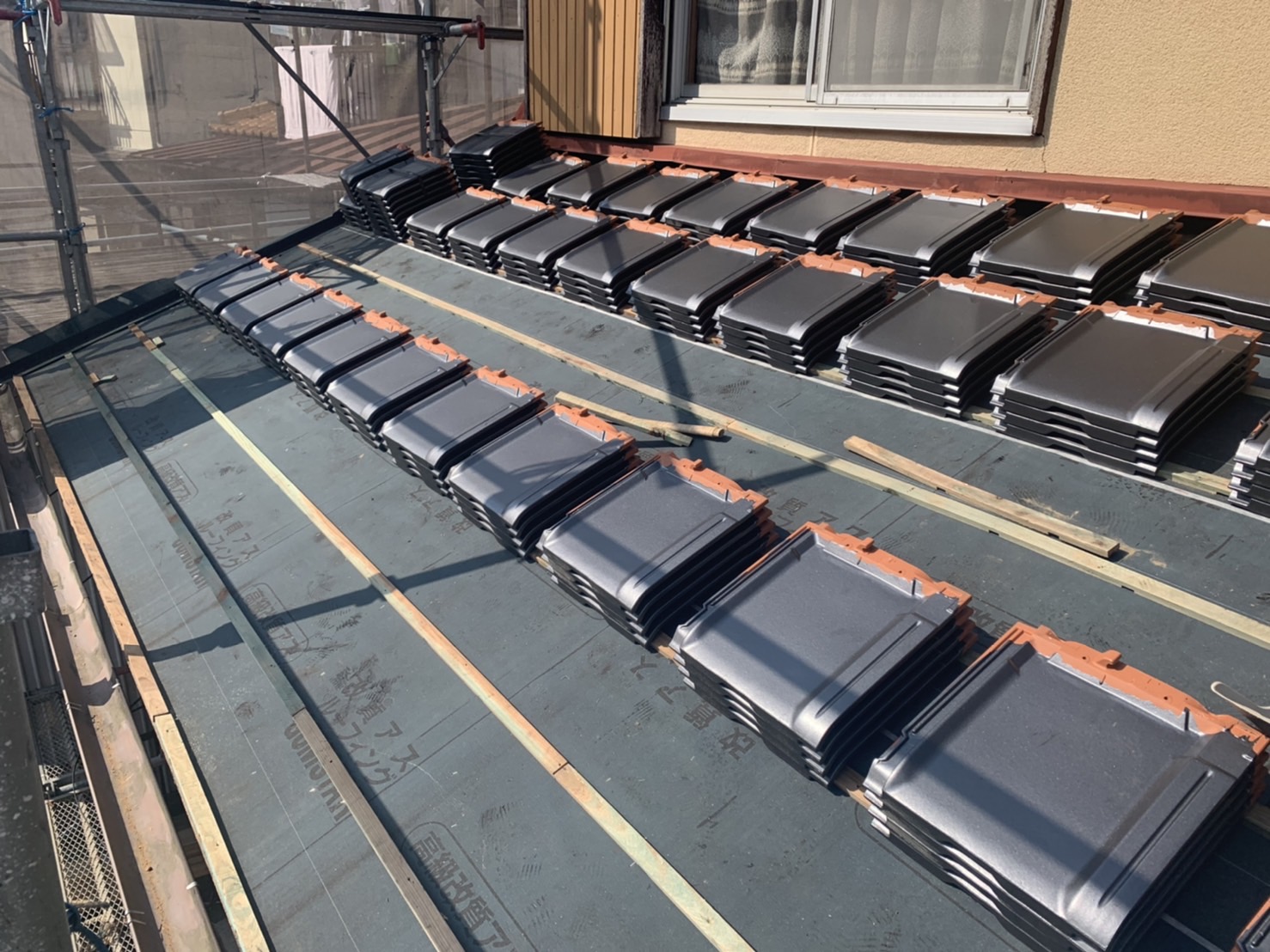 完成した屋根の全景写真