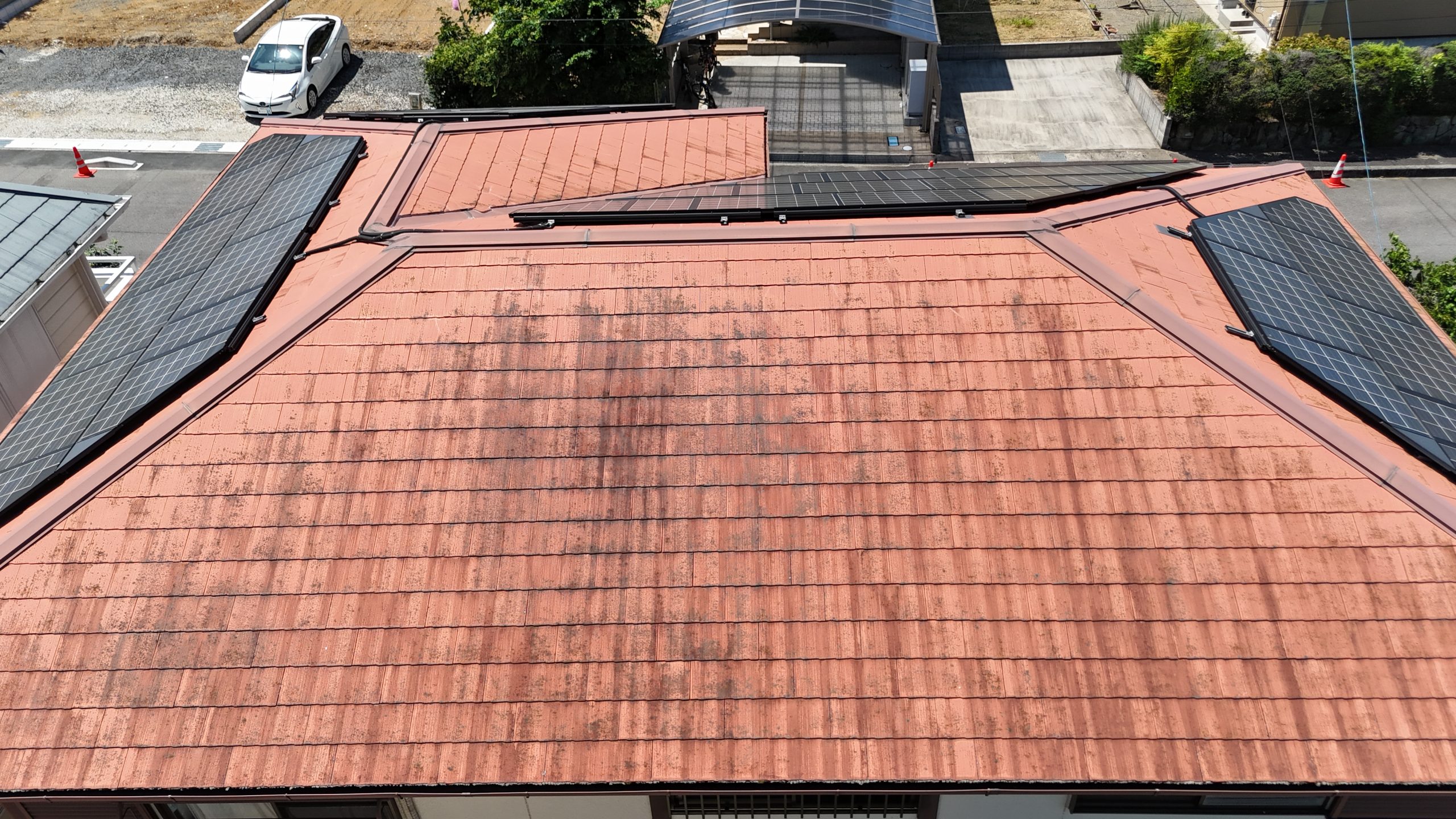 春日井市スレート屋根ドローン調査
