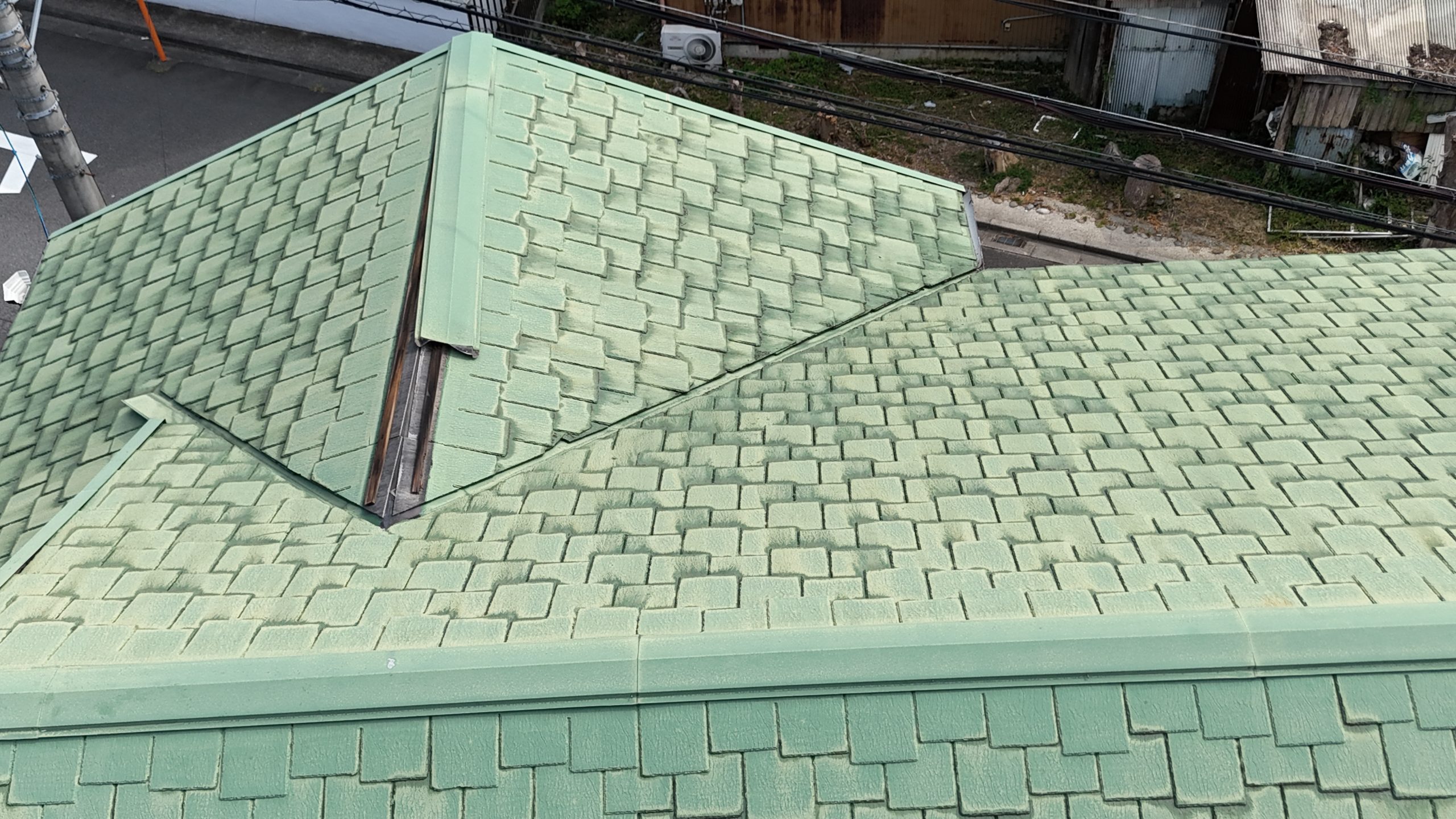 春日井市棟板金飛散