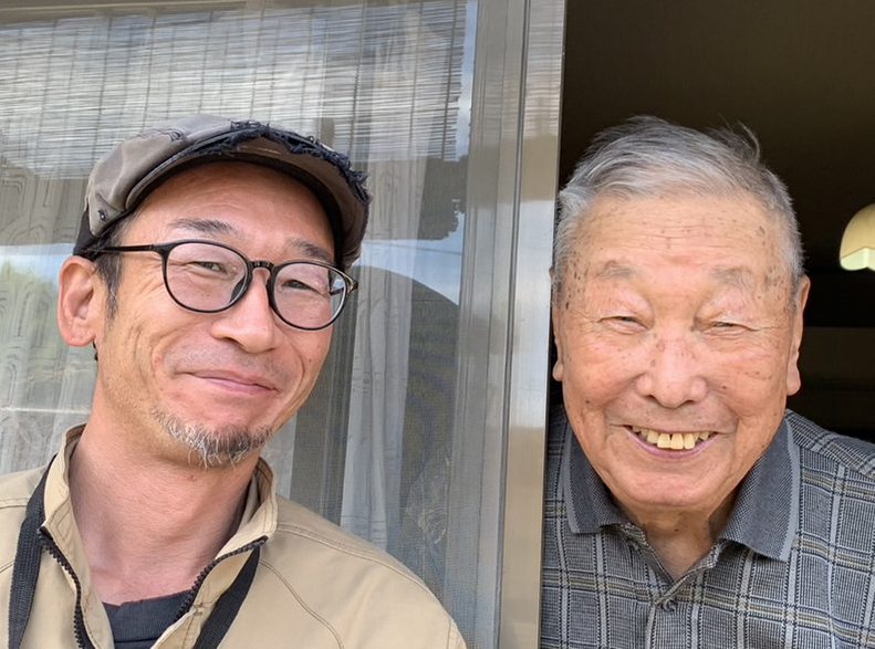 名古屋市守山区の皆様へ自宅の小屋のスレート屋根をカバー工法で屋根修理
