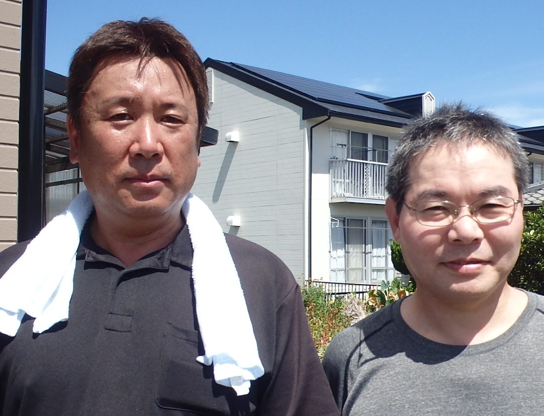 春日井市の皆さまへ台風が心配になり波板のフック交換をしたのお客様の声