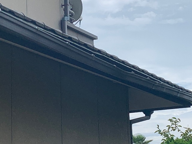 雨樋の歪み