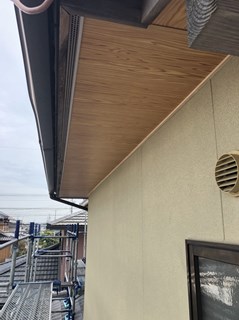 軒天補修後